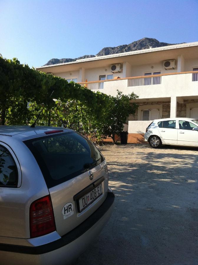Apartments With A Parking Space Gradac, Makarska - 11332 Градац Екстер'єр фото
