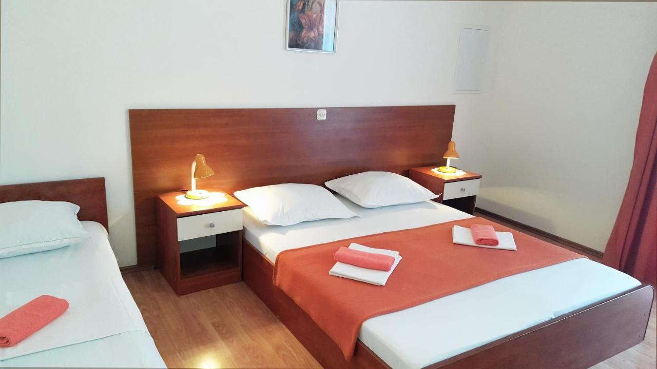 Apartments With A Parking Space Gradac, Makarska - 11332 Градац Екстер'єр фото